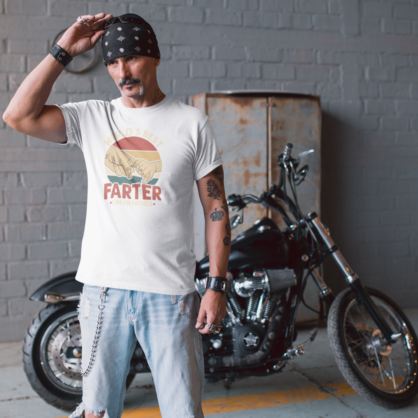 Funny Dad T-Shirt - World's Best Farter Tee - Father's Day Shirt Gift for Him